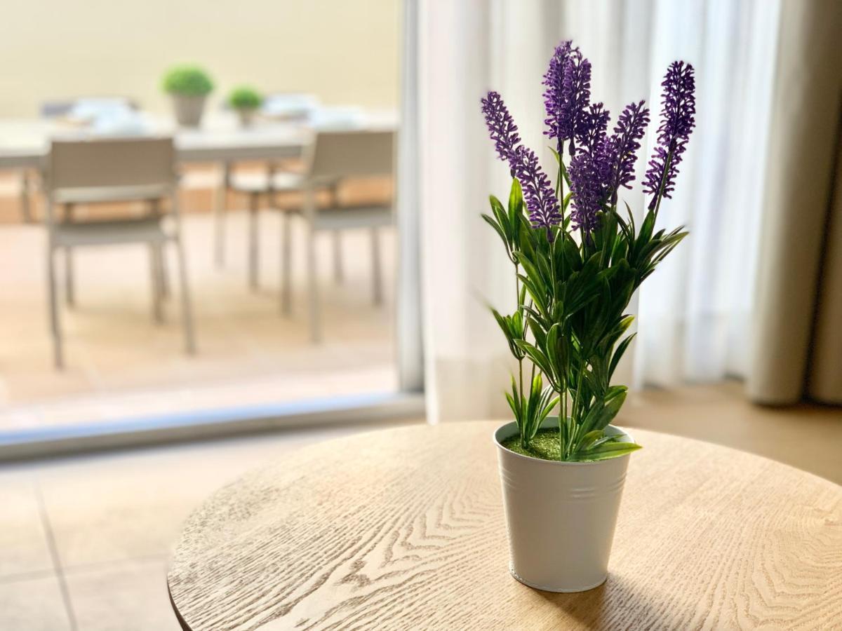 Sofia Suites 캠브릴스 외부 사진